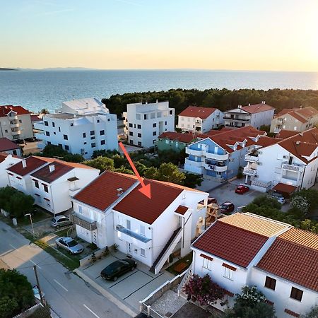Apartment Bogdan 2 Povljana Dış mekan fotoğraf